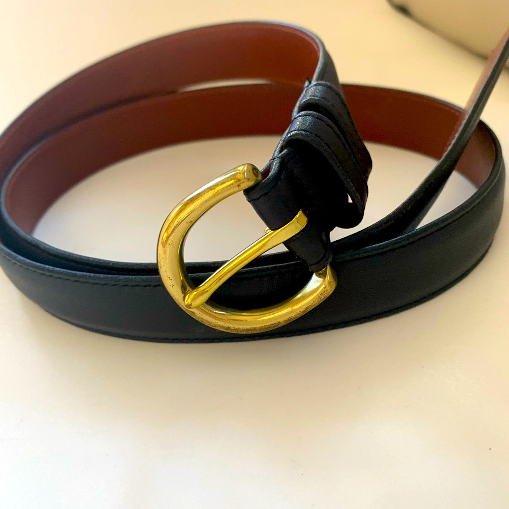 Coach Men’s Elegant Black Leather Belt With Gold Brass Buckle Size Large